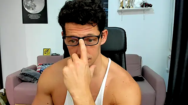 BrutusK08's cam snapshot