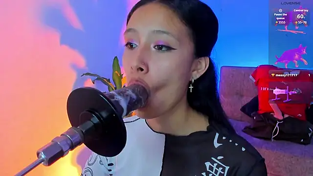 alicemoon__'s cam snapshot