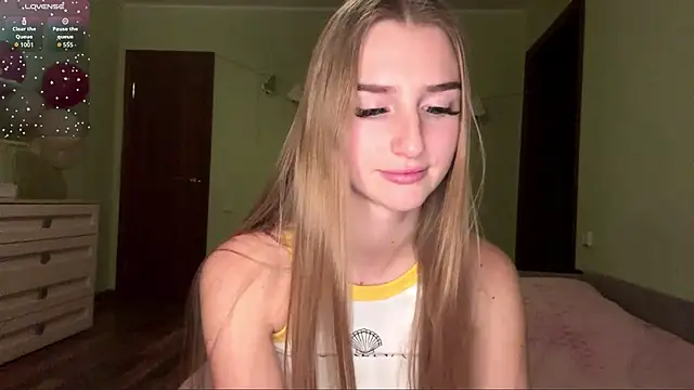 SweetJinny88's cam snapshot