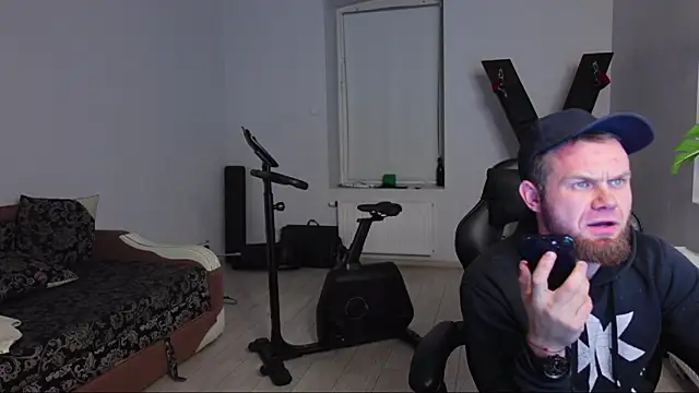 Tommy_Burnz live sex cam