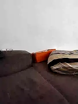 CuteBootyBae's cam snapshot