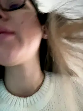 HotCydForU's cam snapshot