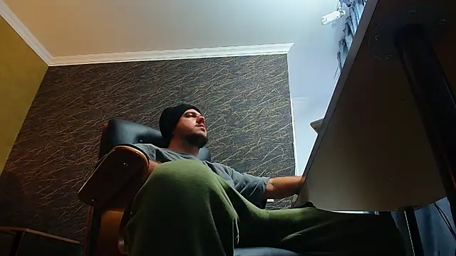 JoshKnights live sex cam