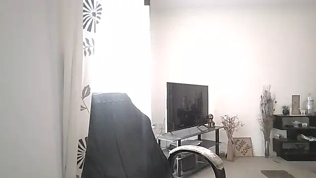 33ENG's cam snapshot