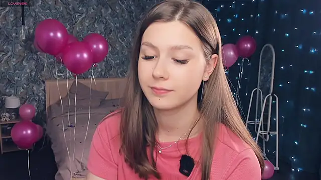 MondoNeko live sex cam