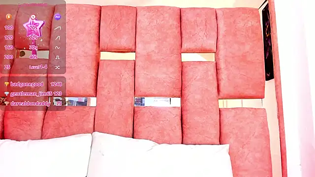 _lanna_jhonson_'s cam snapshot