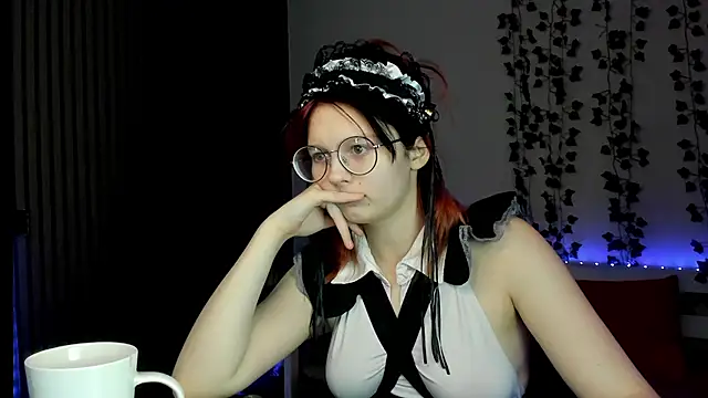 shy_elina01's cam snapshot