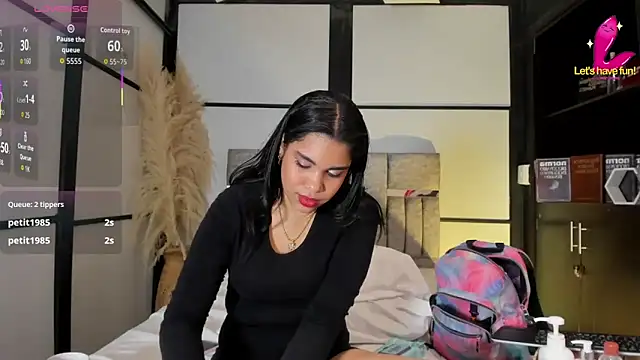 SamaraAnders_'s cam snapshot