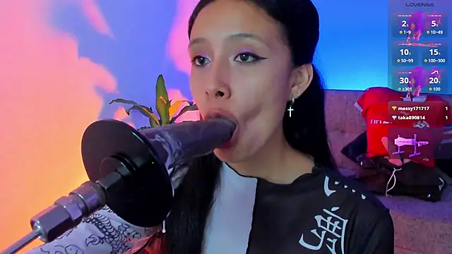 alicemoon__'s cam snapshot