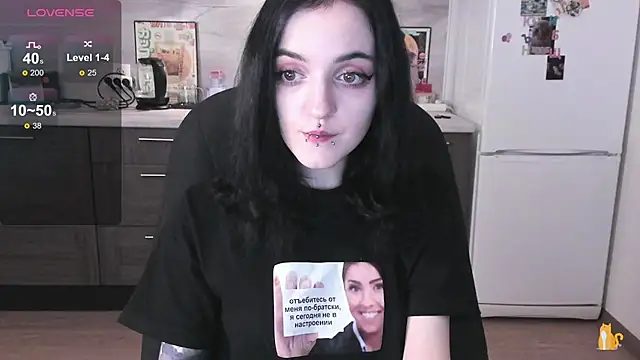 linaa__tyaan's cam snapshot