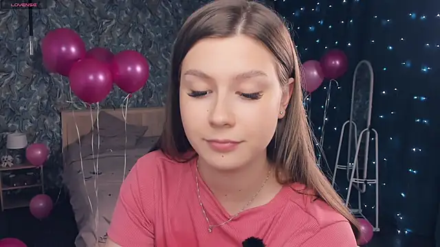 MondoNeko's cam snapshot