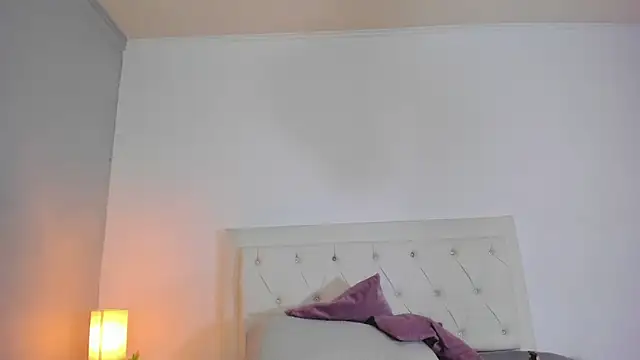 MELISSA_ALVAREZ's cam snapshot