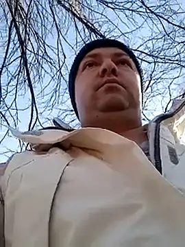 Luceriusbigass live sex cam