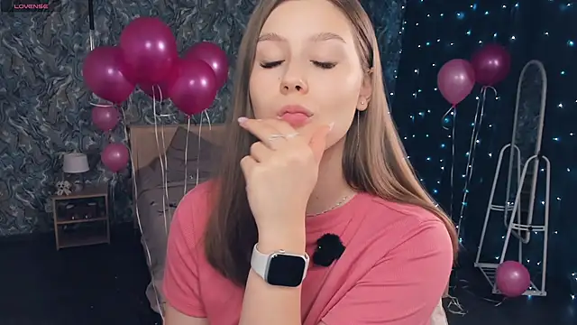 MondoNeko's cam snapshot