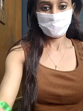 Saharaa's cam snapshot