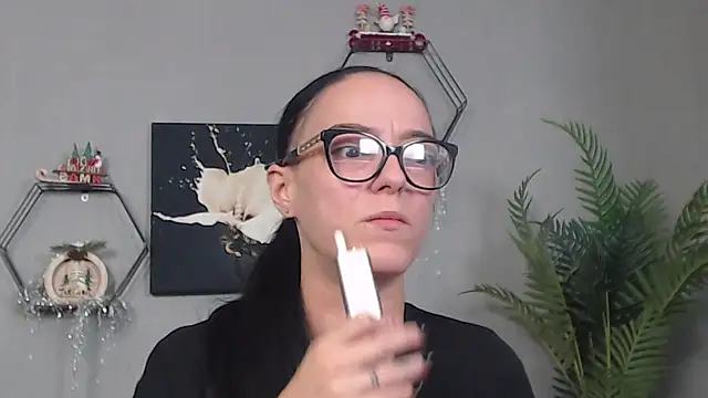 IzabelllNoir's cam snapshot