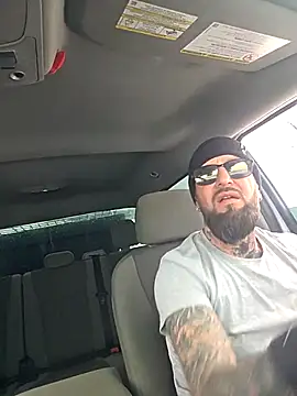 Beardedtattood live sex cam