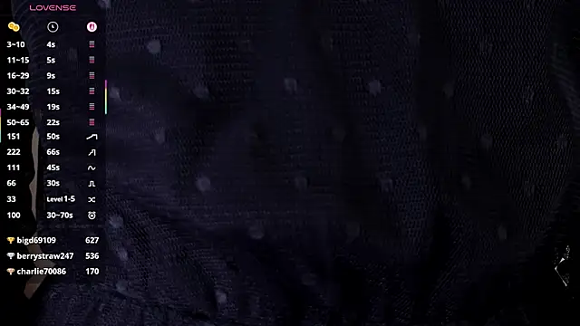 SudieNatera live sex cam