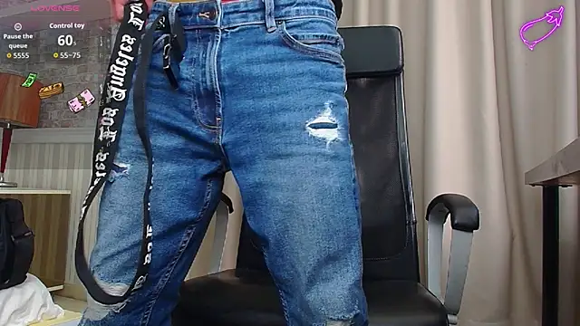 JonahShaw's cam snapshot