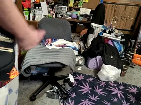 thejuicybacon's cam snapshot