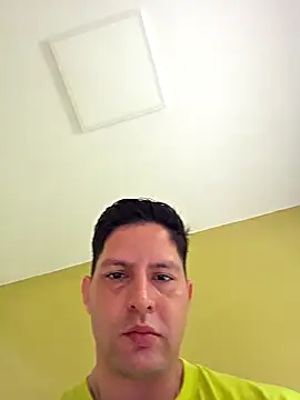 mr_almo's cam snapshot