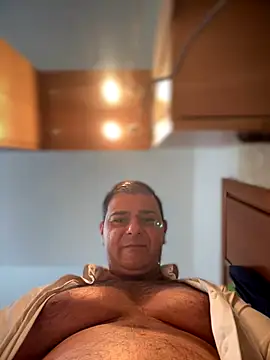 SecretlyDD's cam snapshot