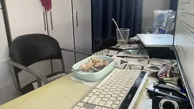 coach-karl live sex cam