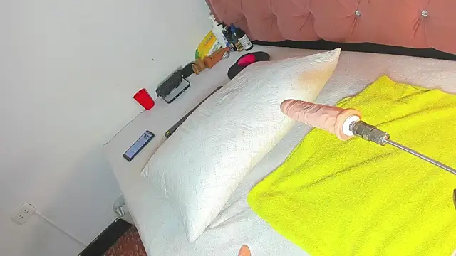 kyliestteel live sex cam