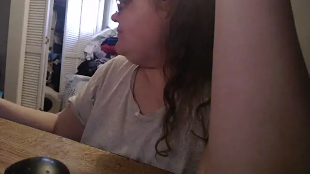 TheMistyPrice's cam snapshot