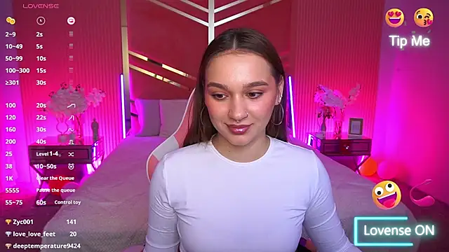 UrMuseOn's cam snapshot