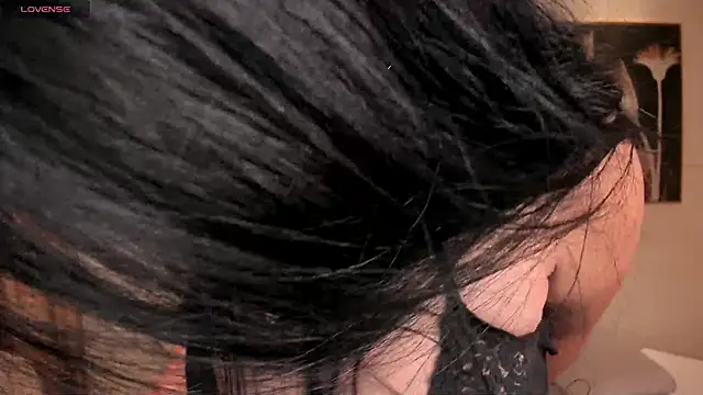 ScarlettBoss's cam snapshot