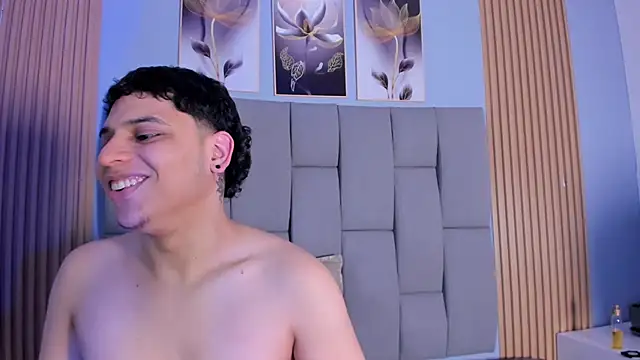 Kandyfrees_'s cam snapshot