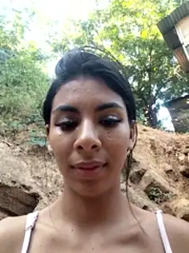 chaparritahot99 live sex cam