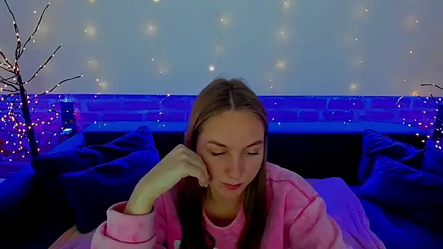 MilaAddams's cam snapshot