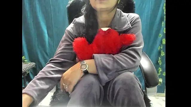 Forever_Love2025's cam snapshot