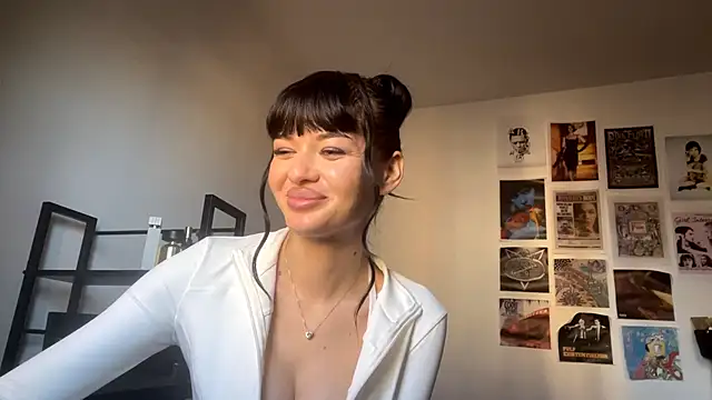 CrystleBrogan's cam snapshot