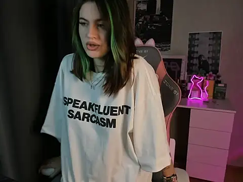 NikkieKitty's cam snapshot