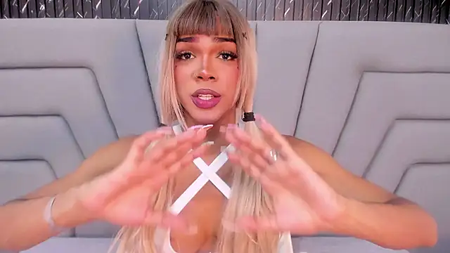 NaomiSteward's cam snapshot