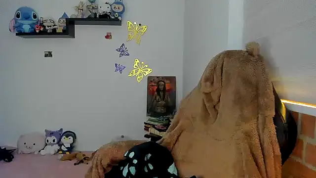 Shaddycute_'s cam snapshot