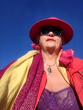 Hot-Muci's cam snapshot