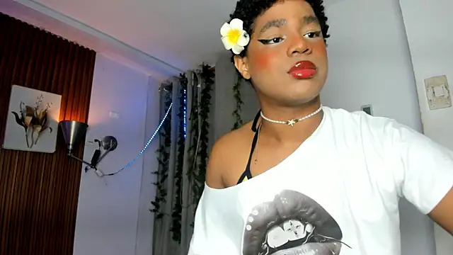 galactica_'s cam snapshot