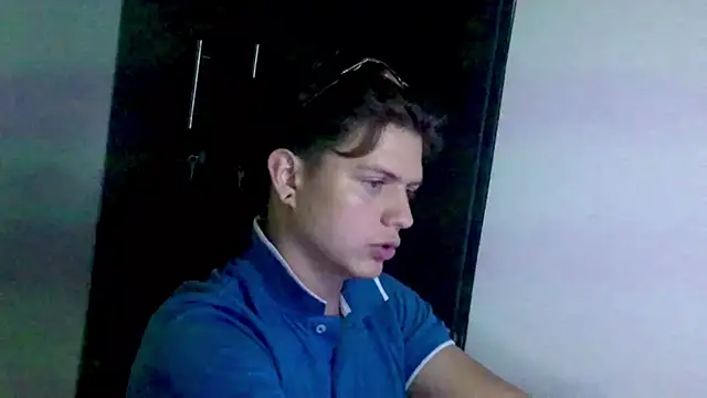 Sebas4lf_'s cam snapshot