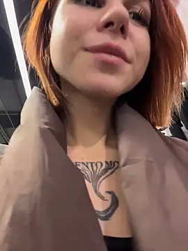 RosieSecret live sex cam