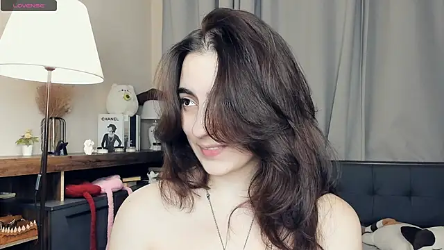 DracosMoon live sex cam