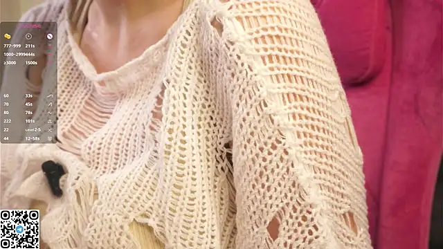 RoxannaCarver live sex cam