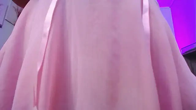 roseefancy19's cam snapshot