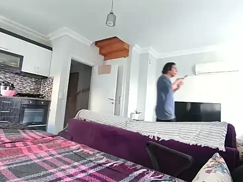 ALPHANDRE live sex cam