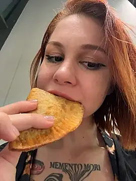 RosieSecret's cam snapshot