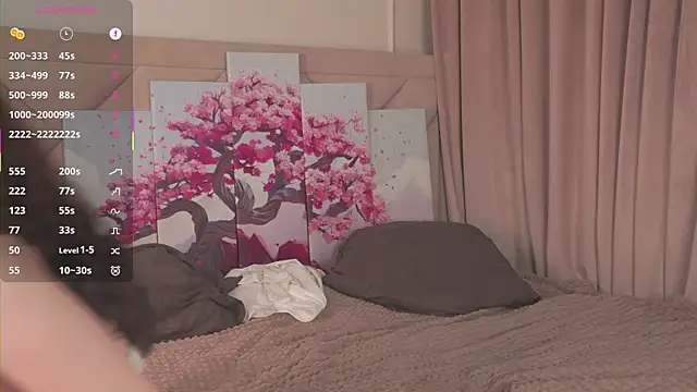 KissieKat live sex cam