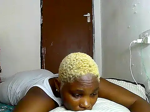 SexyKimberly23's cam snapshot